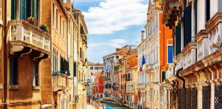 Italy Is Un-Banning Nuclear Power