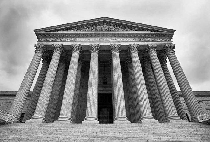 498933478 featured image Historic building with large columns and stairs.