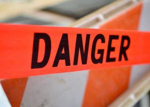 TSA Issues SHOCKING iPhone Warning Update | Daily 360